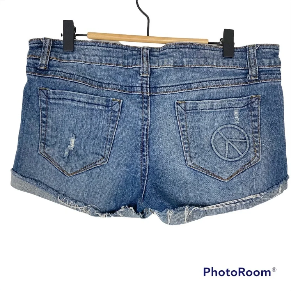 MUDD Y2K Embroidered Jean Short Short Size 11